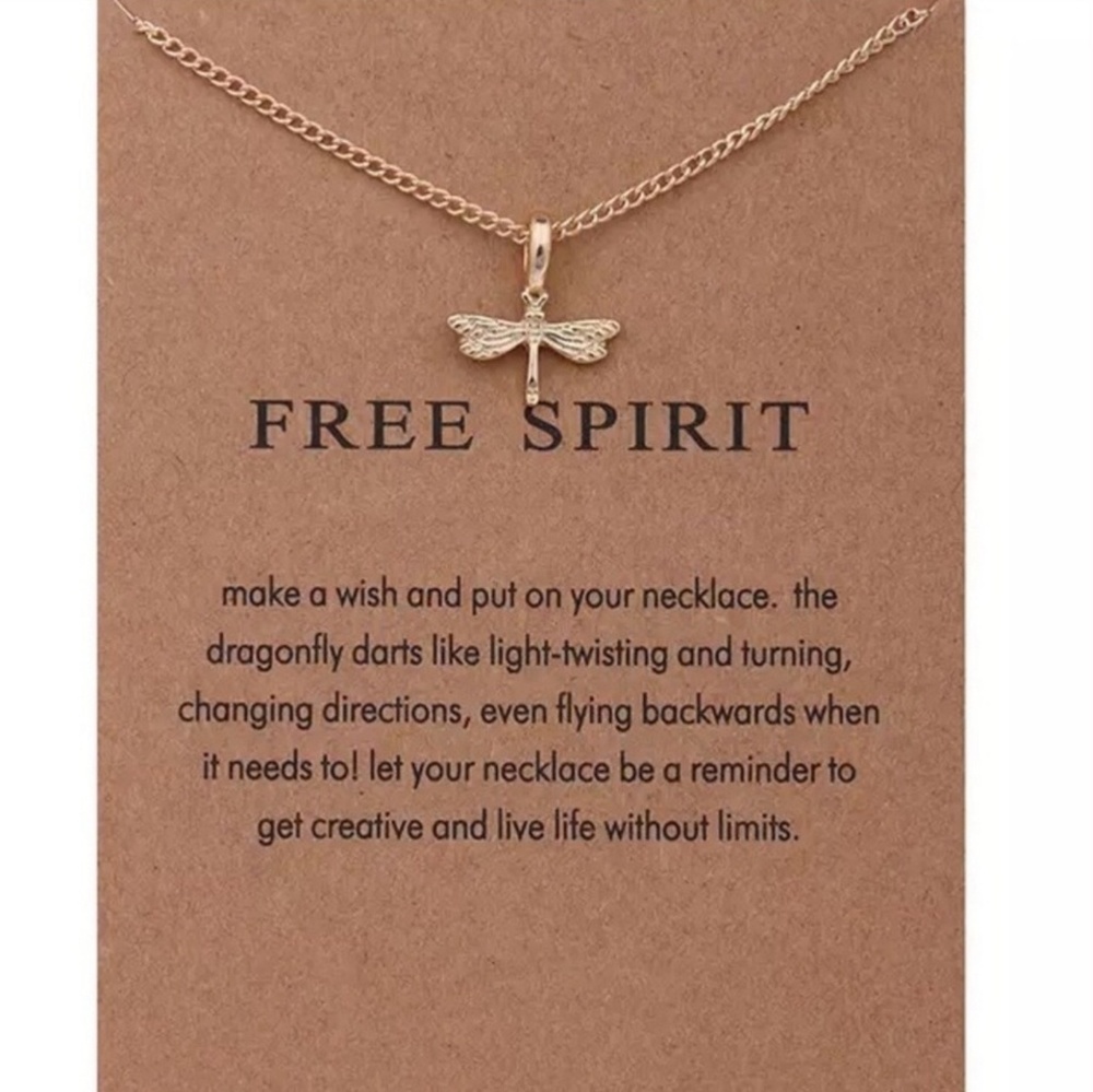 🌵Free Spirit Necklace with Card